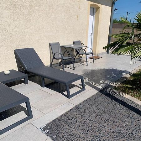 Studio Independant Avec Piscine Et Jardin L'Abergement-Sainte-Colombe Ngoại thất bức ảnh