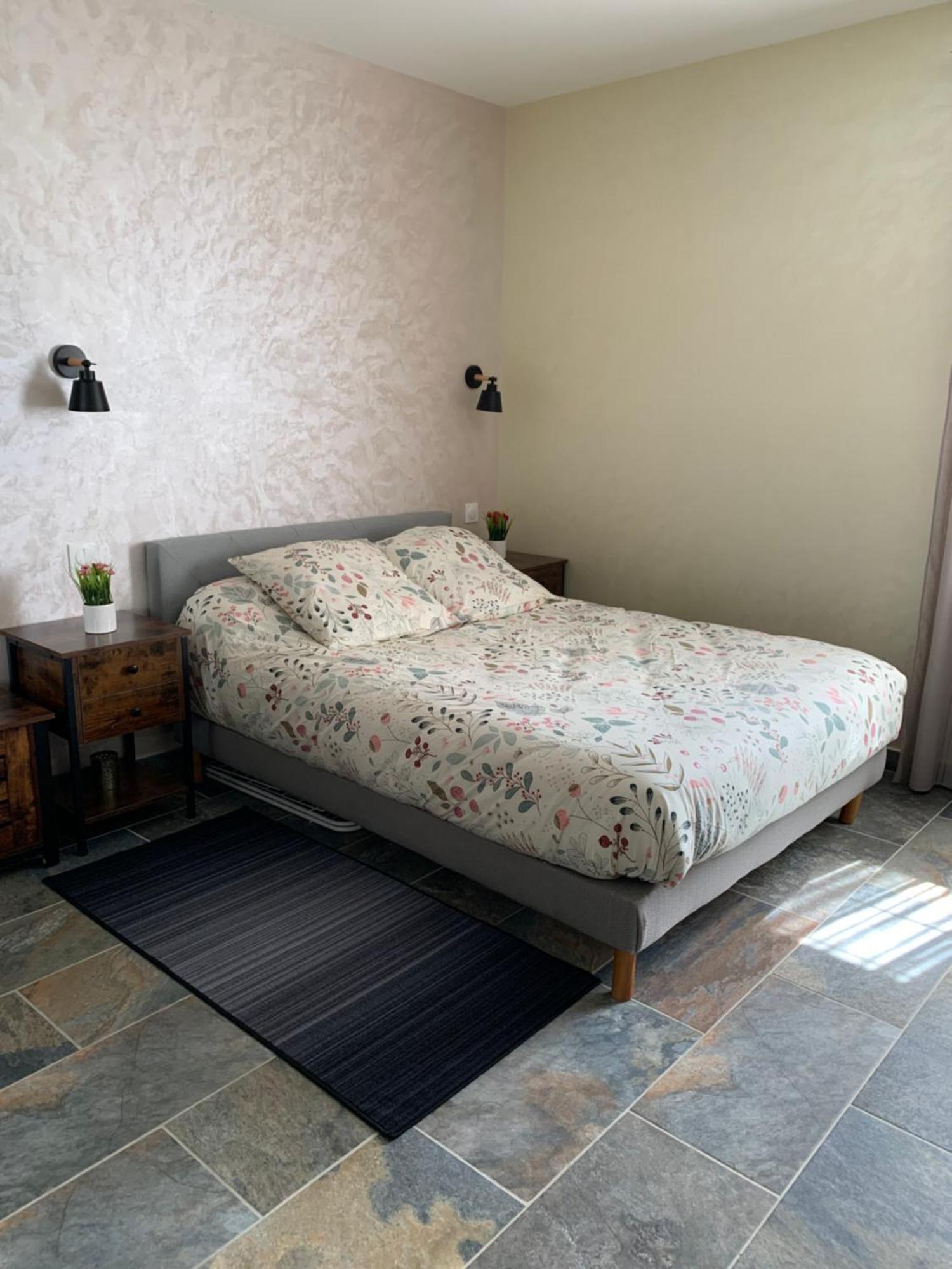 Studio Independant Avec Piscine Et Jardin L'Abergement-Sainte-Colombe Ngoại thất bức ảnh